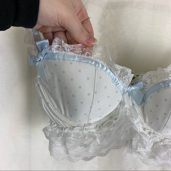 La Senza Bride to Be Lace & Polka Dot Bra in White & Blue, Size: 34B - Picture 2 of 9
